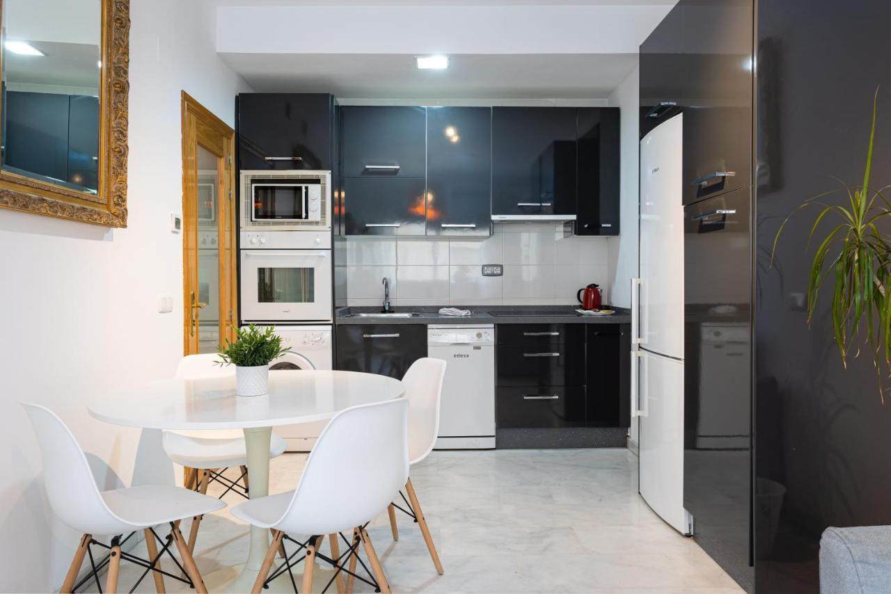 Holidays2Malaga Carrera Capuchinos Free Parking Aircon Downtown Luaran gambar