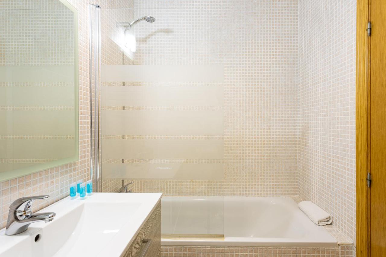 Holidays2Malaga Carrera Capuchinos Free Parking Aircon Downtown Luaran gambar